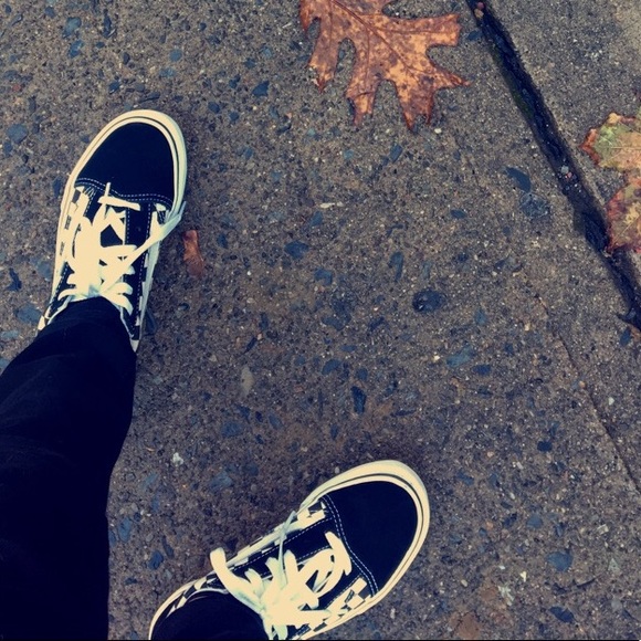 Meet your Posher, Naomi - Picture 1 of 1